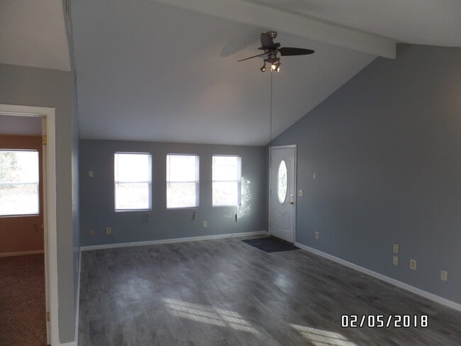 Building Photo - One bedroom home,.Green Township, pet friendly