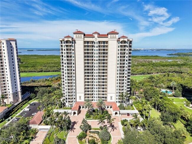 Primary Photo - 23750 Via Trevi Way