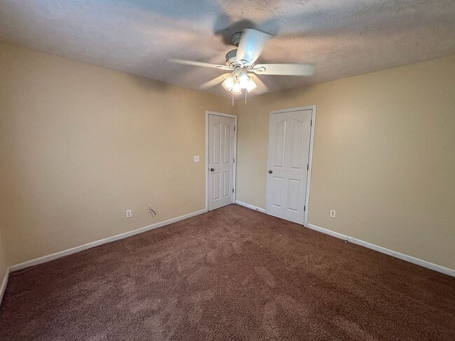 Building Photo - Weather Stone Subdivision!!