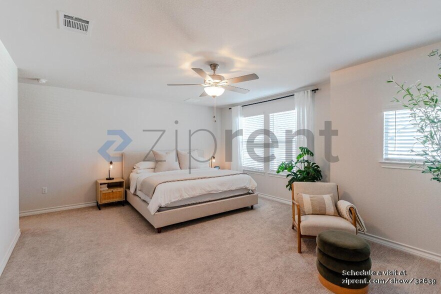 Building Photo - 15705 Singh Dr