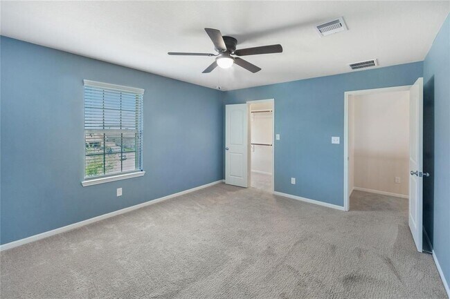Building Photo - 2311 Leonetti Ln