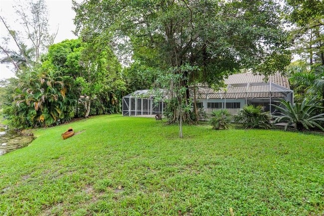 Building Photo - 5317 NW 67th Ave