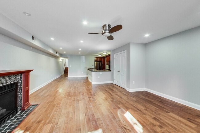 Building Photo - 1429 Clifton St NW