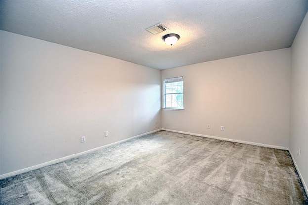 Building Photo - 2540 Pelican Dr