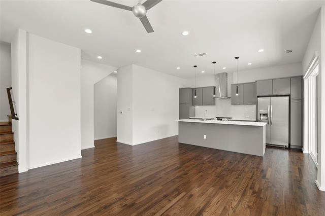 Building Photo - 6250 Oram St