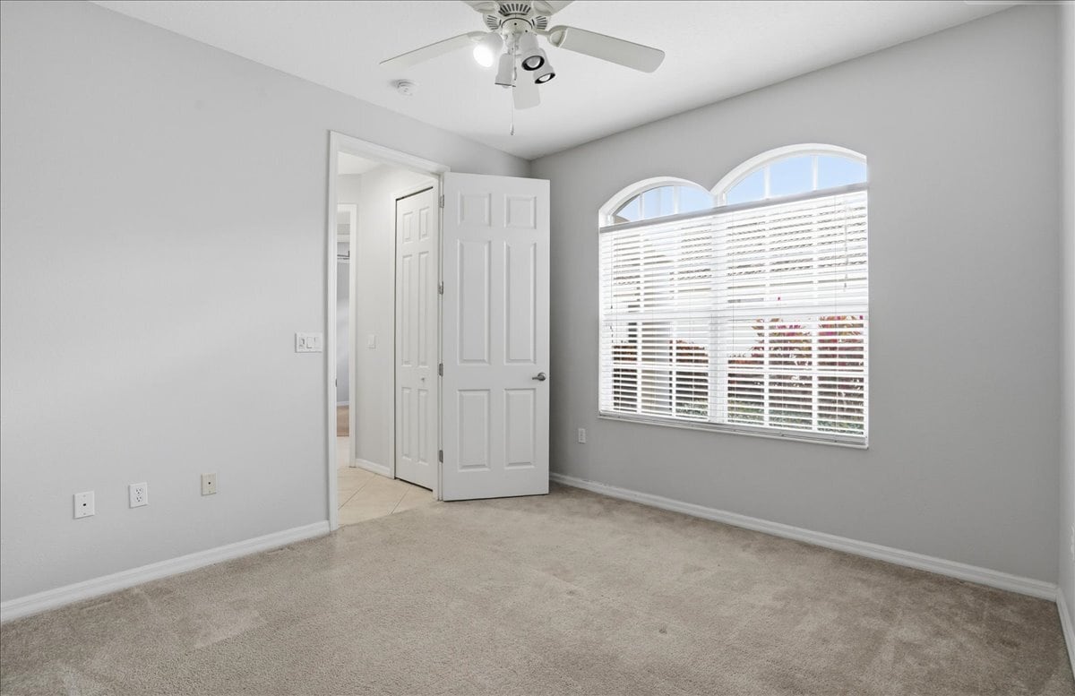 Building Photo - 6055 Wingspan Way