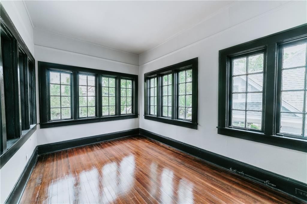 Building Photo - 207 Michigan Ave