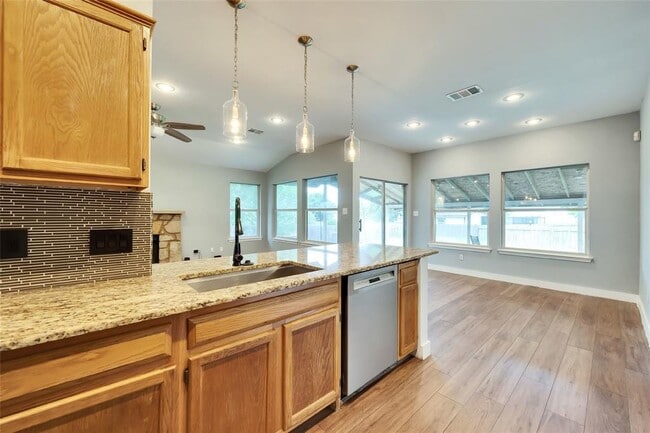 Building Photo - 1108 Bohica Way