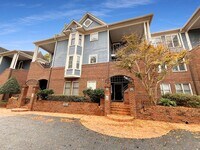 Building Photo - Excellent 2BD, 2BA Downtown Raleigh Condo ...