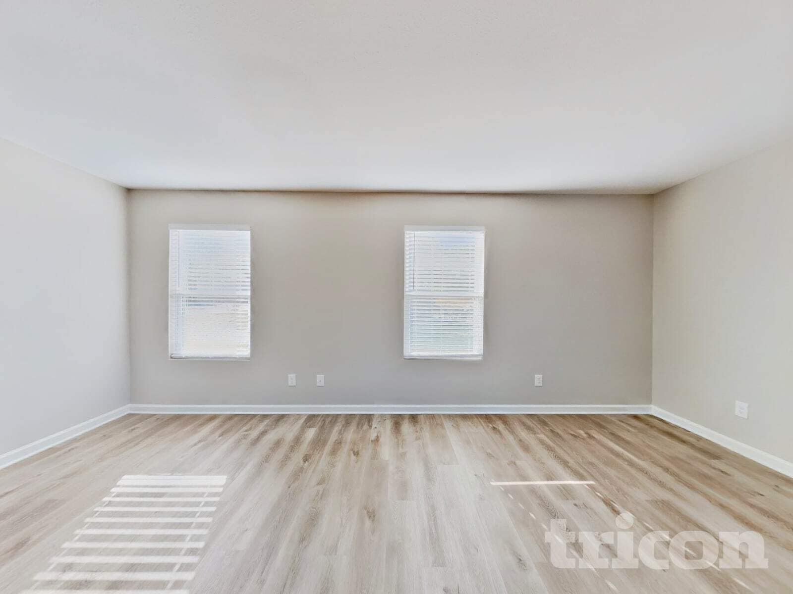 Building Photo - 312 Sequoia Dr