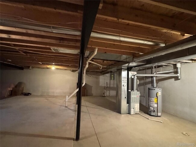 Building Photo - 40342 Riverbend Dr