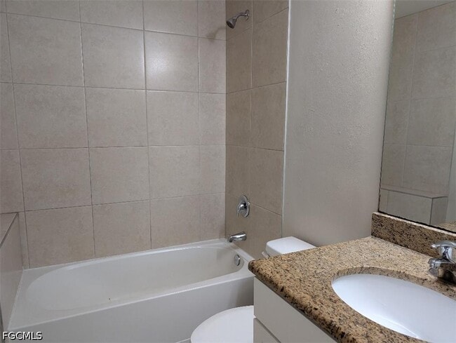 Building Photo - 4407 SW 8th Ct