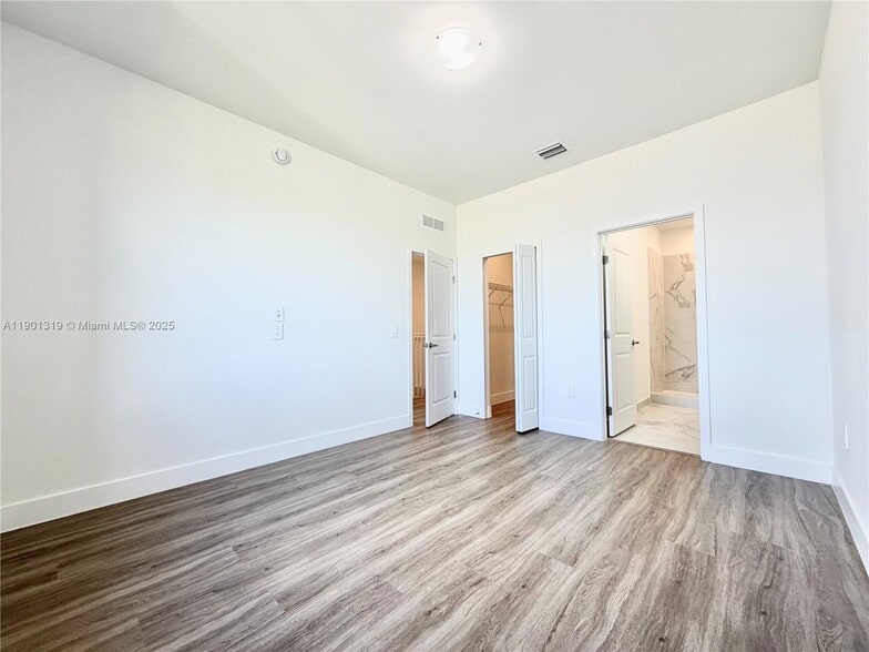 Building Photo - 19113 SW 344th Ter