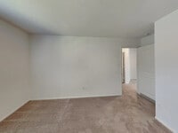 Building Photo - 24006 Laurel Farms Dr