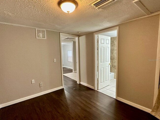 Building Photo - 508 S 8th St