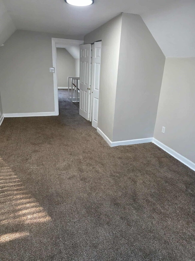 Building Photo - 7541 S Evans Ave