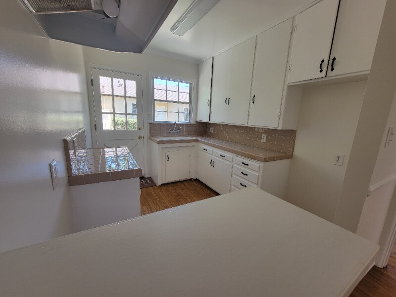 Building Photo - 13644 Leadwell St