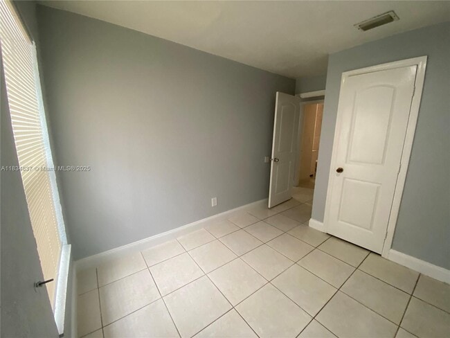 Building Photo - 21134 NW 39th Ave