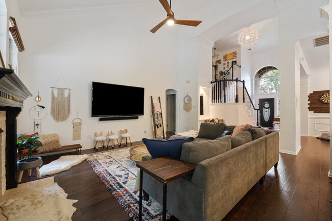 Building Photo - 5401 Ketch Ct