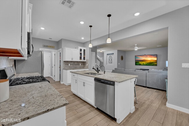 Building Photo - 14953 Willie Worsley Ave