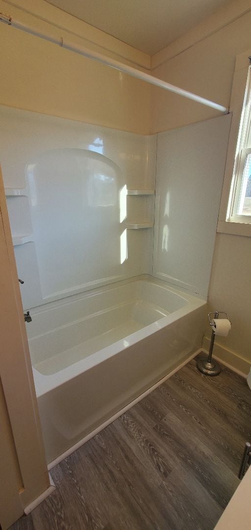 Building Photo - So Much Space