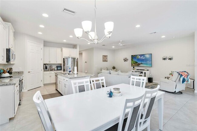 Building Photo - 20765 Swallowtail Ct