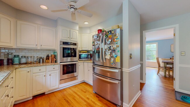 Building Photo - Beautiful Colonial Cape with Fireplace, De...