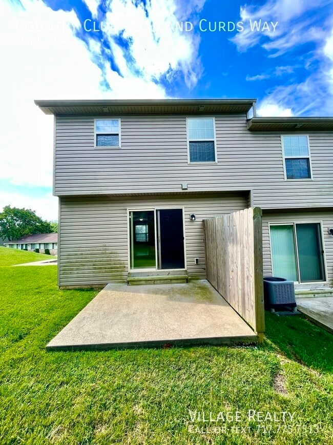 Building Photo - 703 Country Club Rd