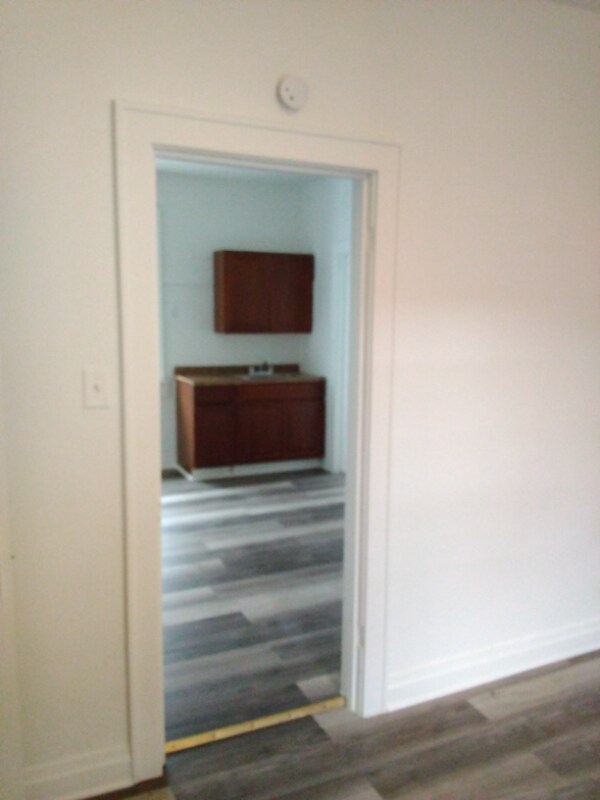 Building Photo - 4012 Deodar St