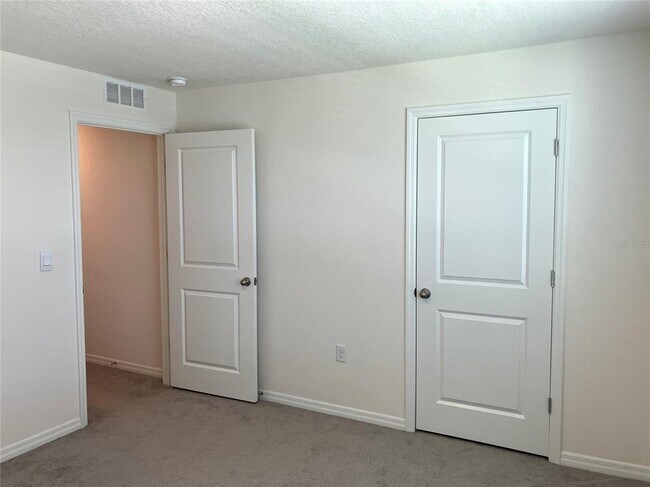 Building Photo - 11889 Downy Birch Dr