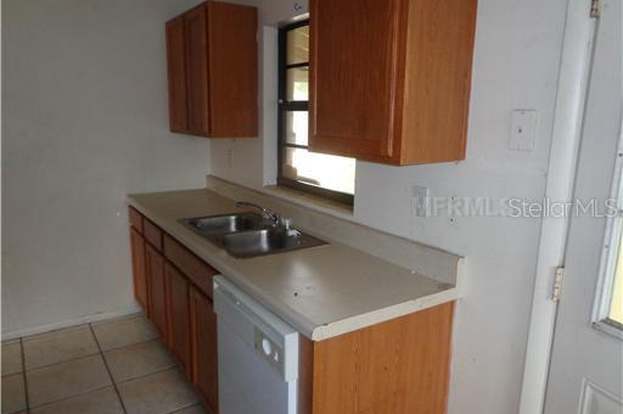 Building Photo - 5027 Kempston Dr