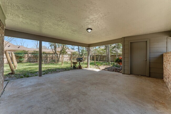 Building Photo - 5207 Alamosa Ln