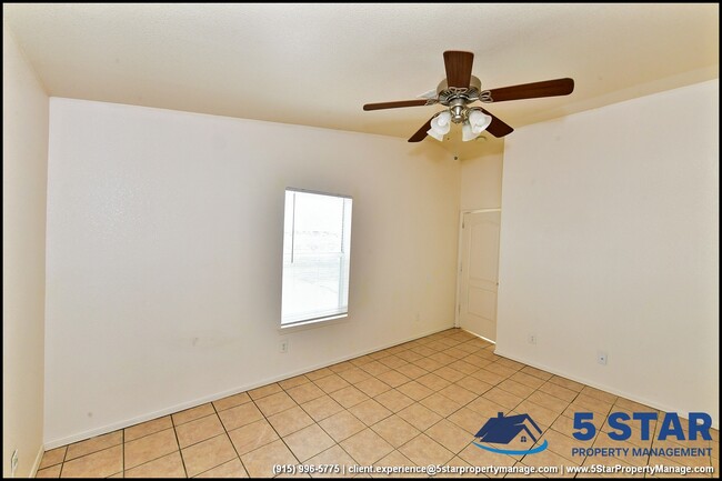 Building Photo - 14164 Robert Ituarte Dr