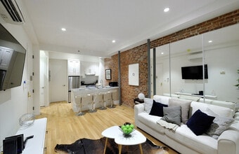 Building Photo - 353 W 46th St