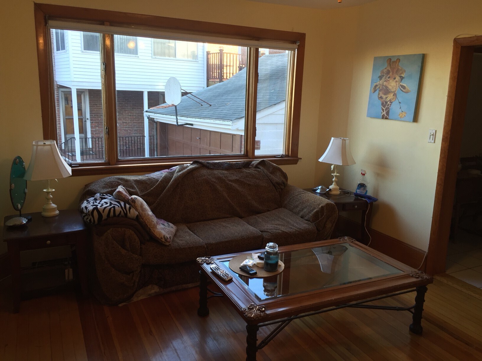 Building Photo - 10 Windsor Rd