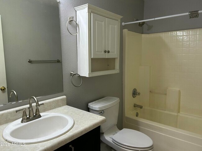 Building Photo - 3216 W Mark Ln