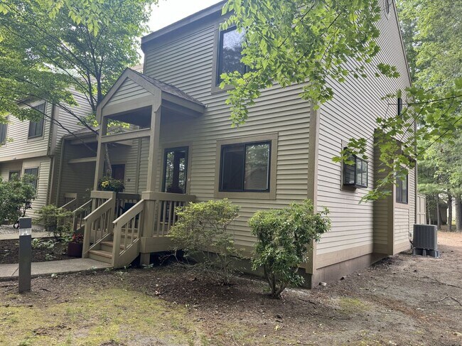 Building Photo - 3 Sterling Pl