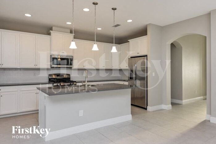 Building Photo - 6132 Colmar Pl