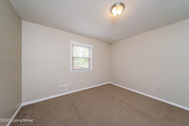 Building Photo - 4706 Stony Brook Dr