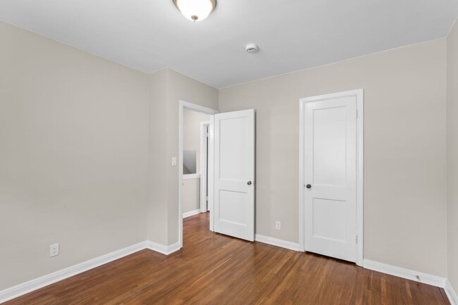 Building Photo - 638 Blenheim Rd