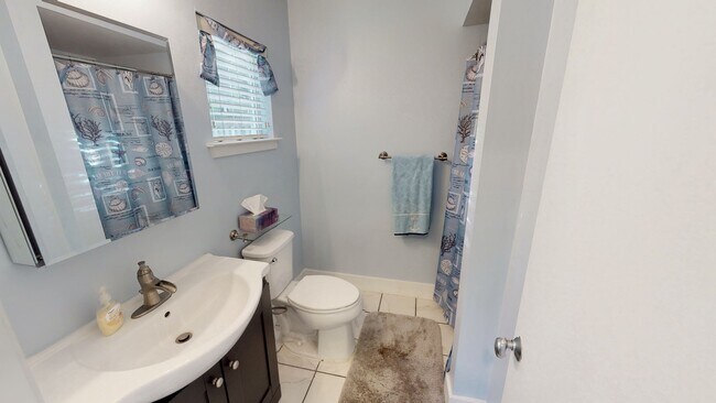 Building Photo - 2061 Atherton Heights Ln