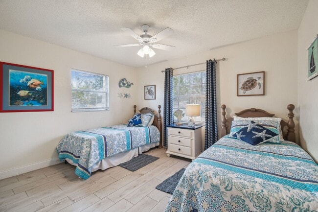 Building Photo - ***PRIVATE HEATED POOL*** Beautiful, Fully-Furnished 3-Bedroom Home Available April 1, 2026!   **...