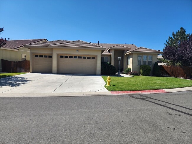 <b>Beautiful Three Bedroom in the Golf Cou... - Beautiful Three Bedroom in the Golf Cou...