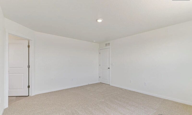 Building Photo - 9900 Biscay St