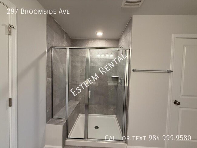 Building Photo - 297 Broomside Ave