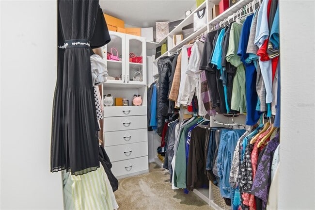 Building Photo - 1461 Clear Brook Pl