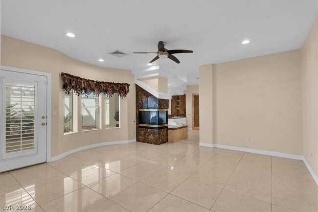 Building Photo - 7956 Marbella Cir