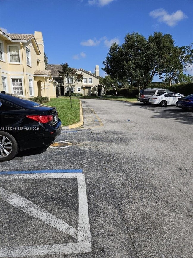 Building Photo - 1706 Belmont Ln