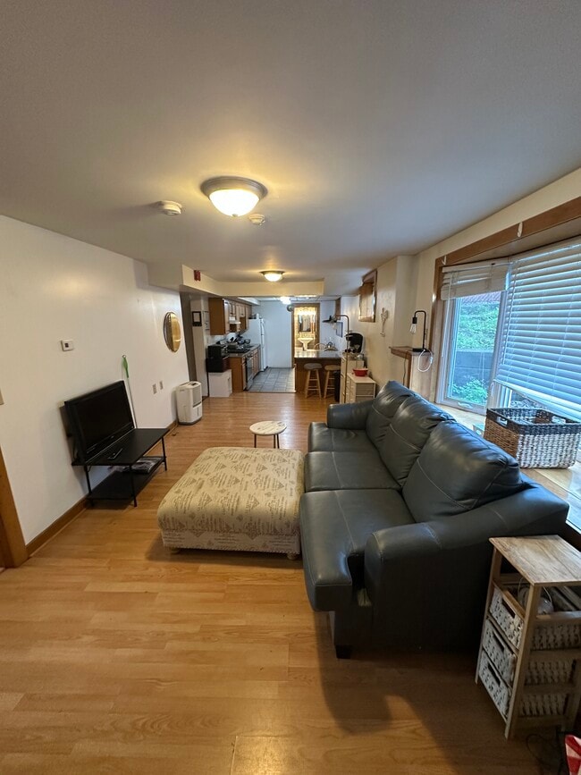 Building Photo - All-Inclusive Living in Collegetown!