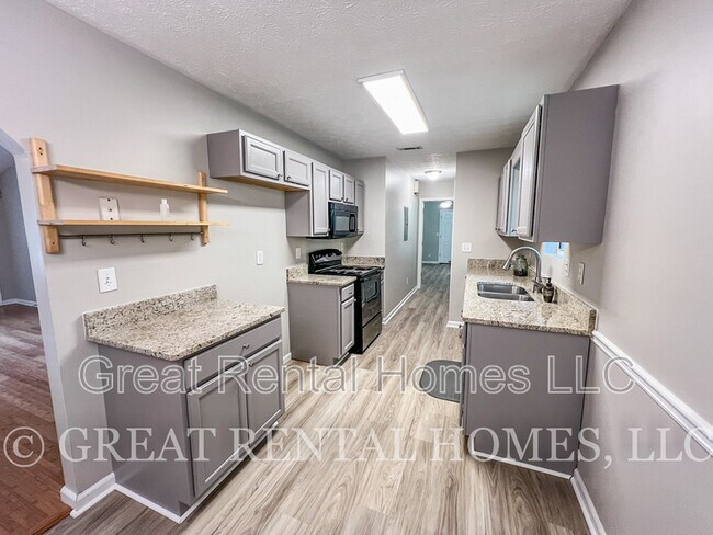 Building Photo - 26 Fairhaven Dr